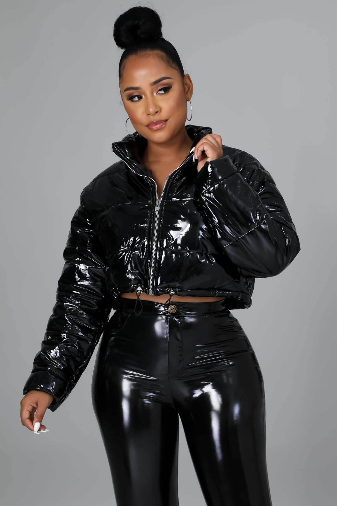 Black vinyl puffer jacket with online hood